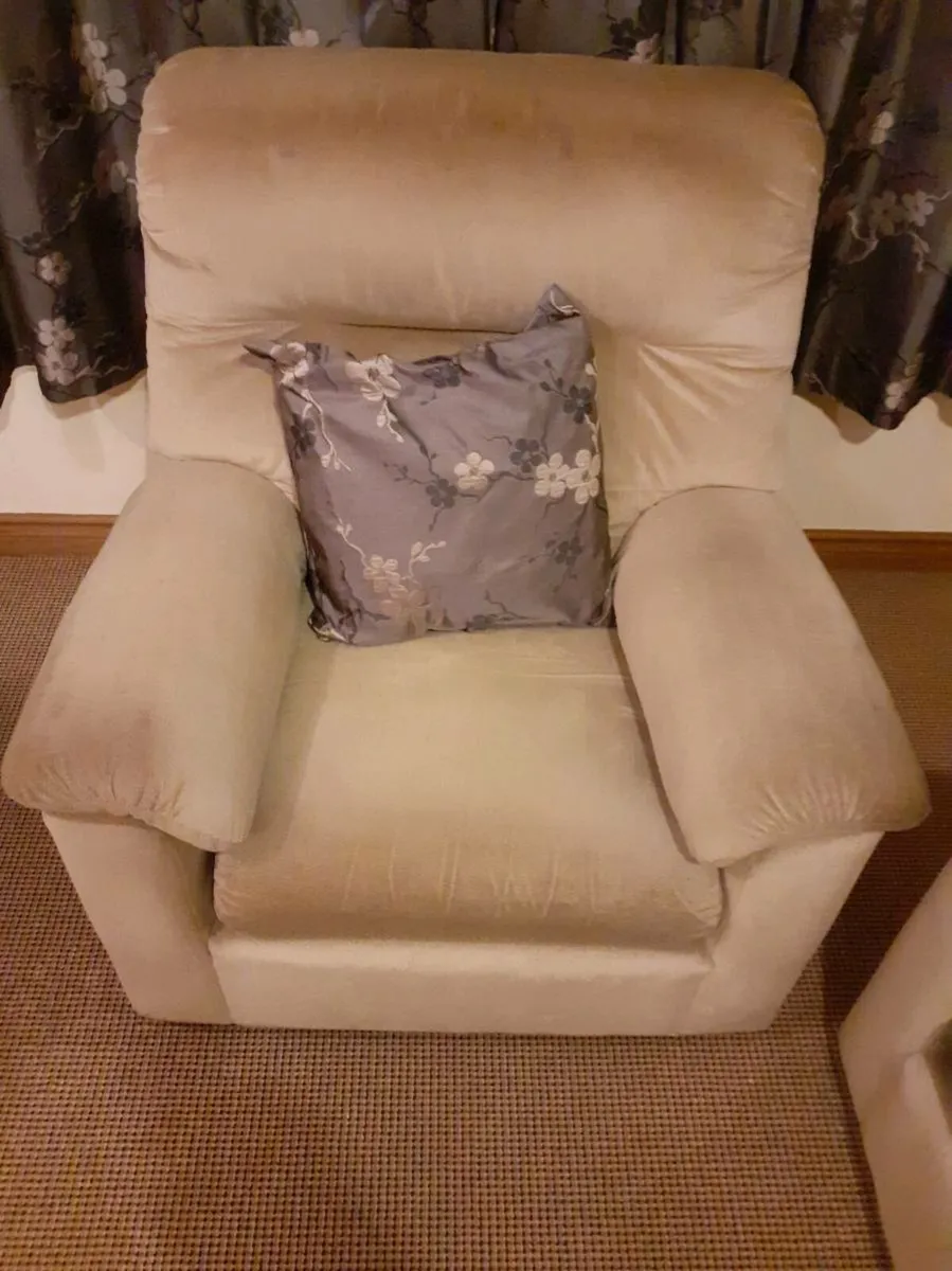 3 piece suite - Image 2