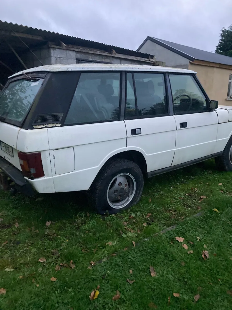 Range Rover - Image 1