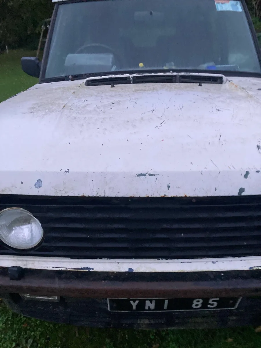 Range Rover - Image 2