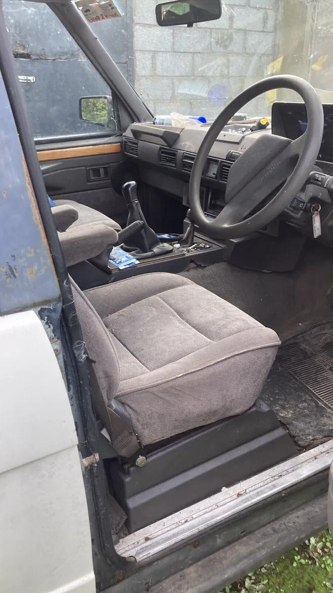 Range Rover - Image 4