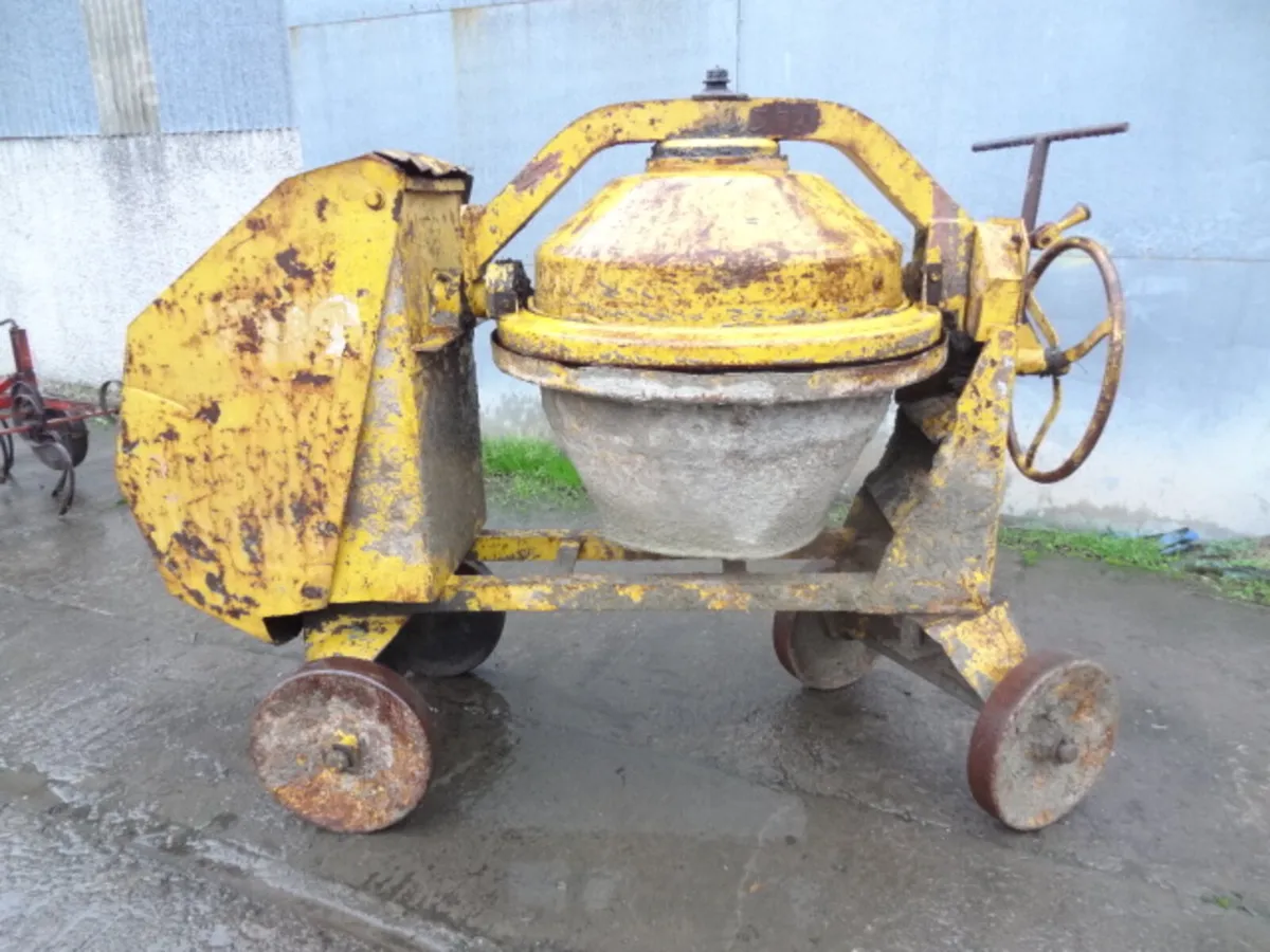 Diesel Cement Mixer - Image 3