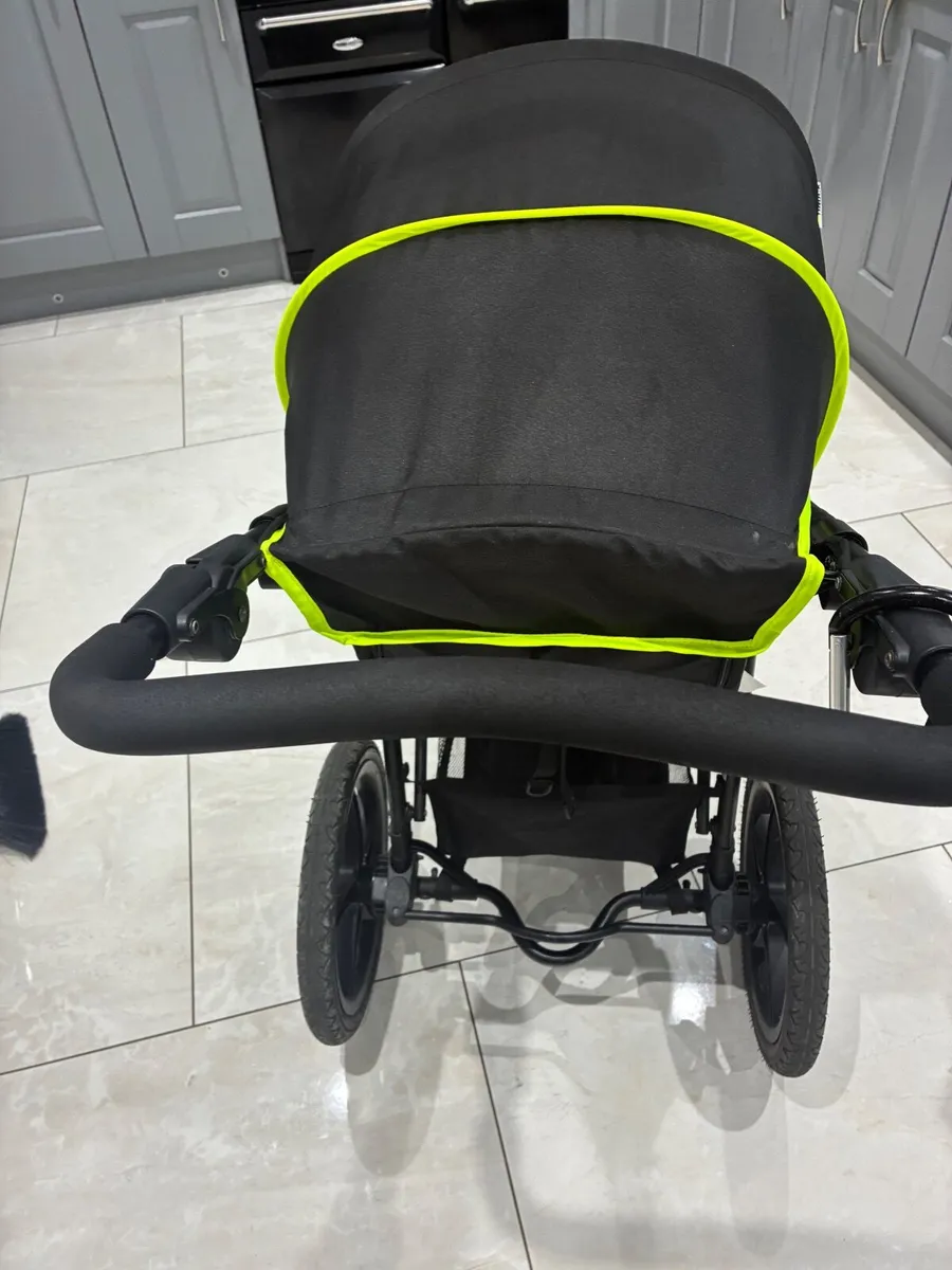 Hauck 3 wheel Buggy - Image 3