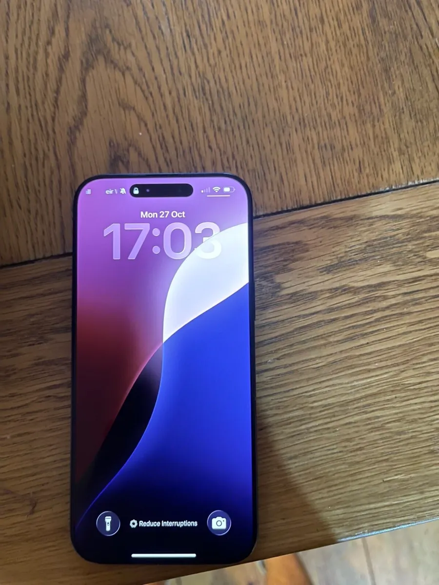 iPhone 16 Pro Max - Image 1