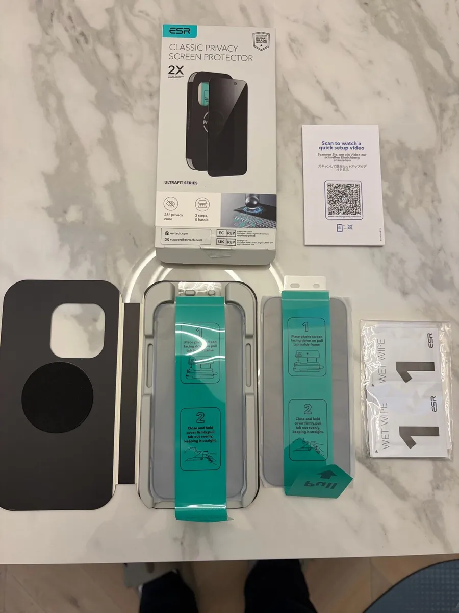 iPhone 17 6.3 inch privacy screen protector - Image 1