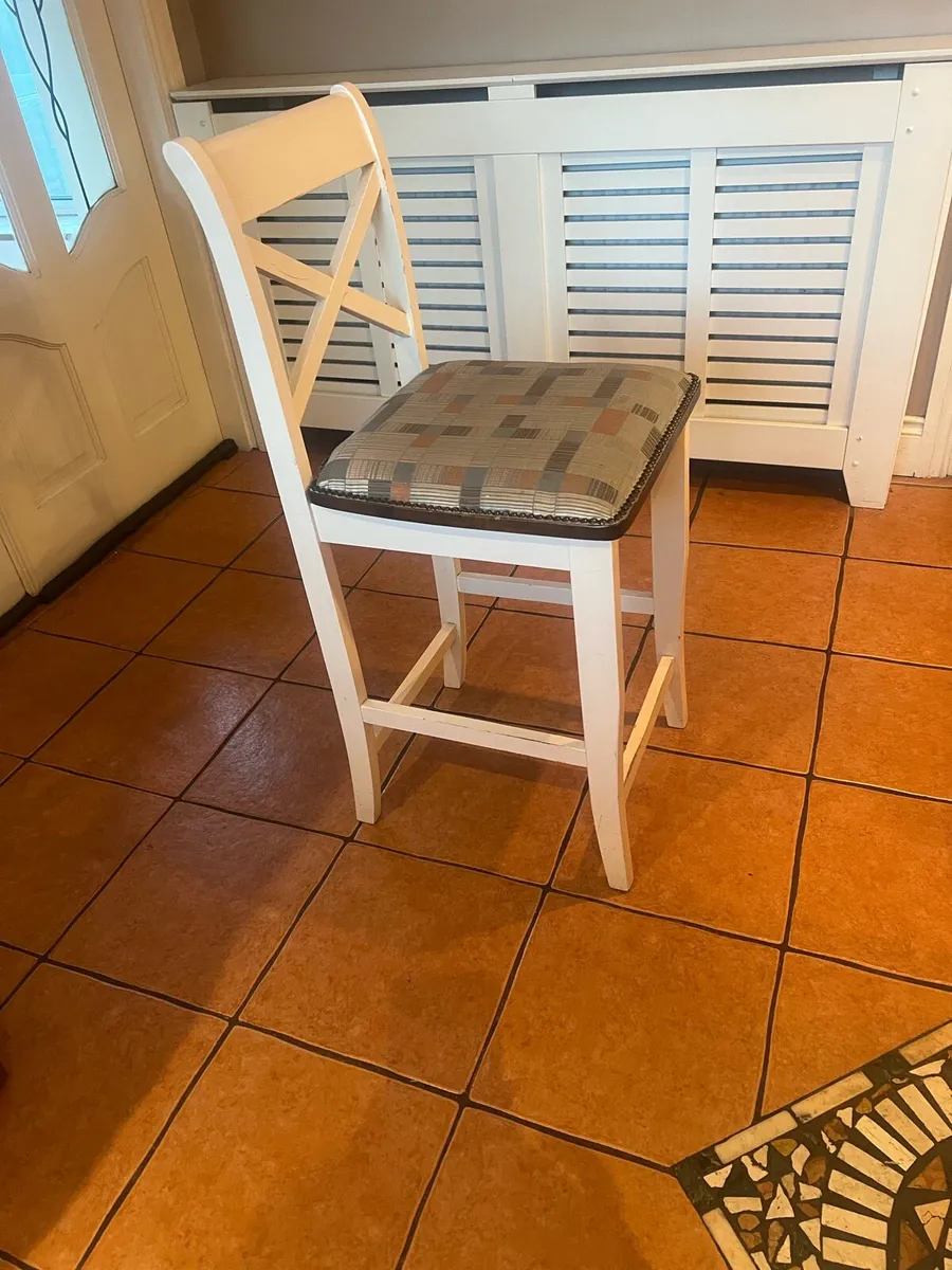 5 high stools - Image 2