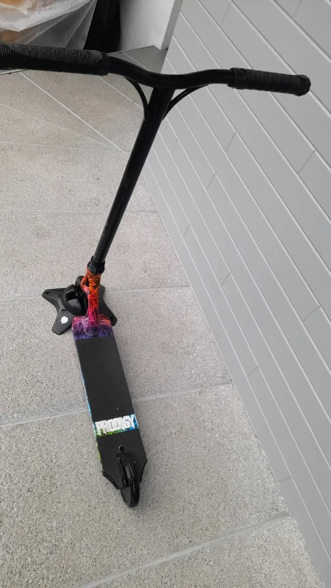 scooter - Image 2