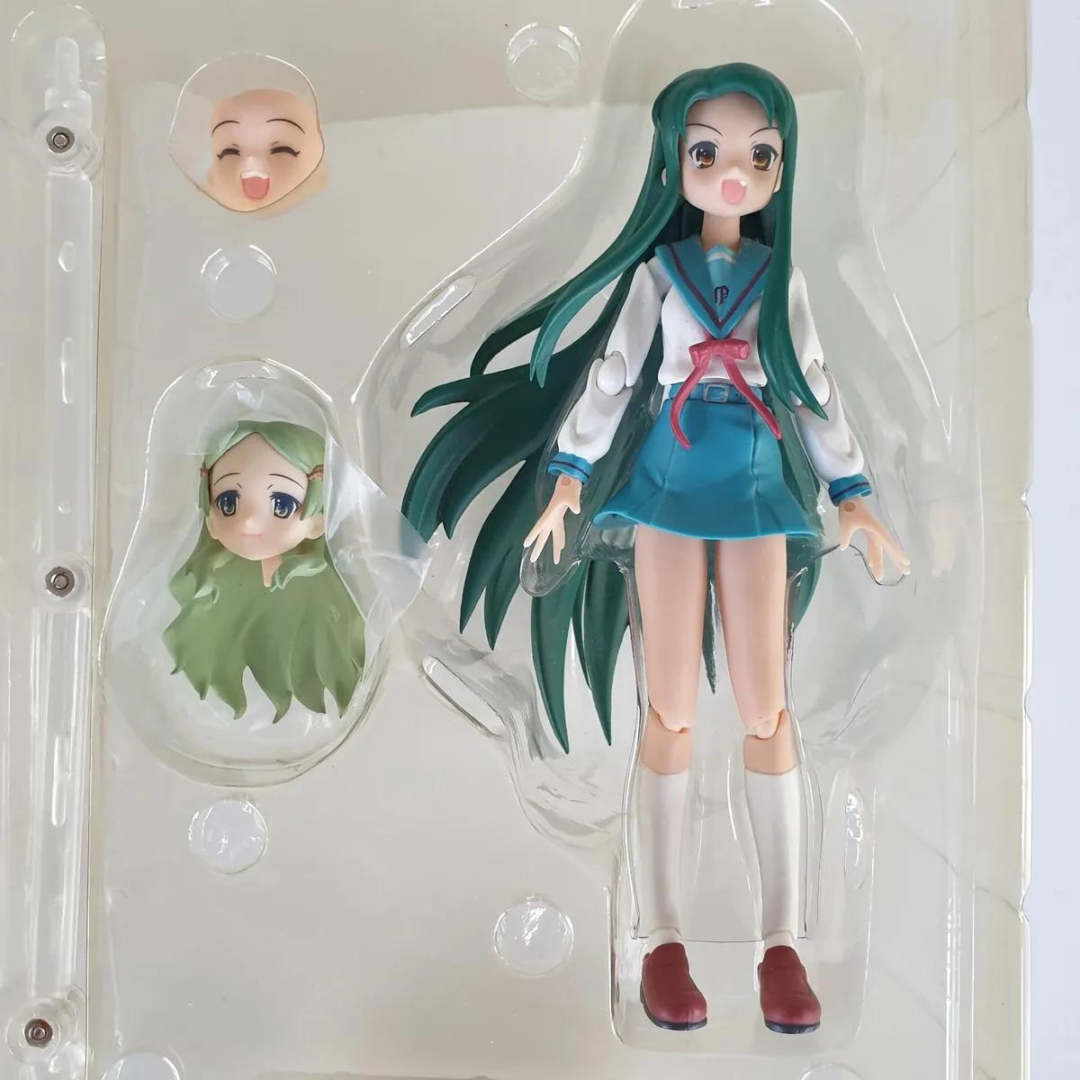 Figma Tsuruya-san uniform version figure - Image 3