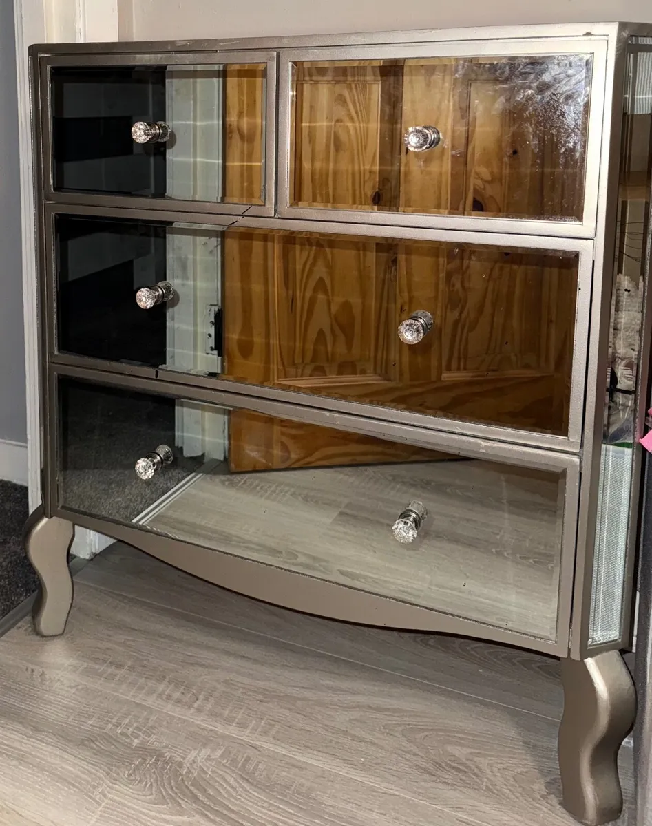 Mirrored chest of drawer - Image 3