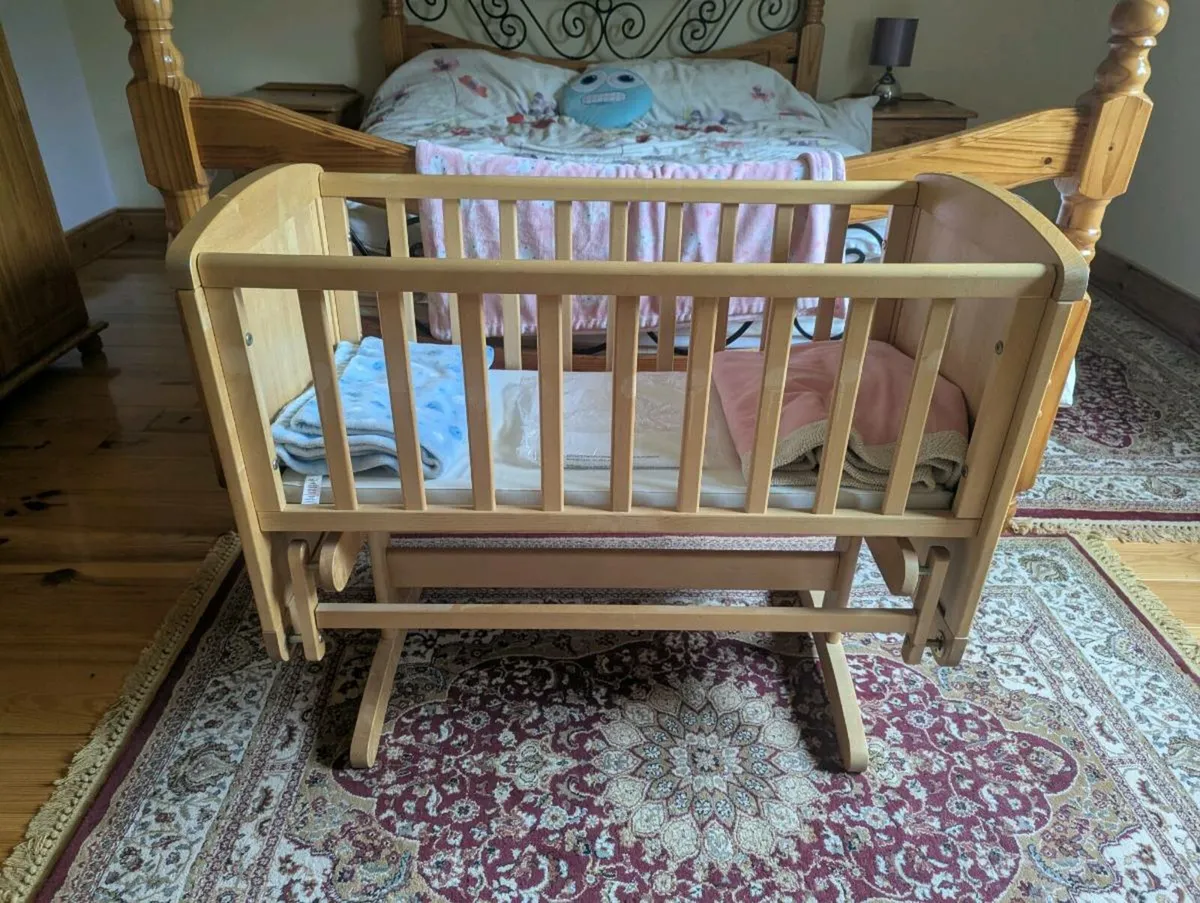 Baby Cot (manual rocking) - Image 1