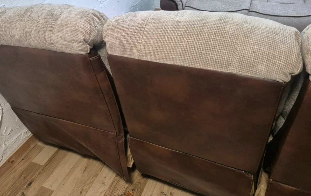 Recliner 3.2 ,Dublin Delivery. - Image 4