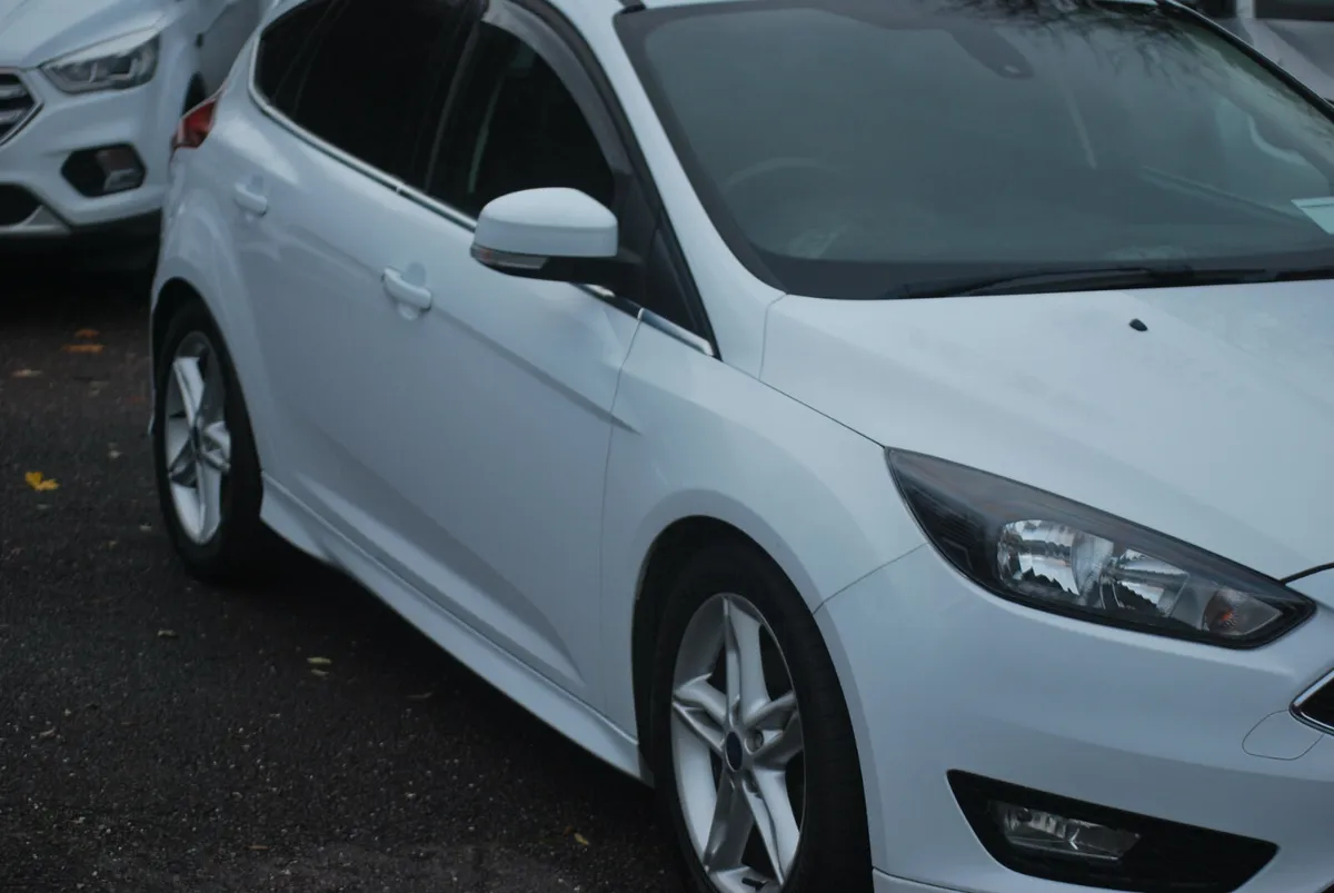 Ford Focus 2016 Zetec S 2.0 TDCI - Image 3