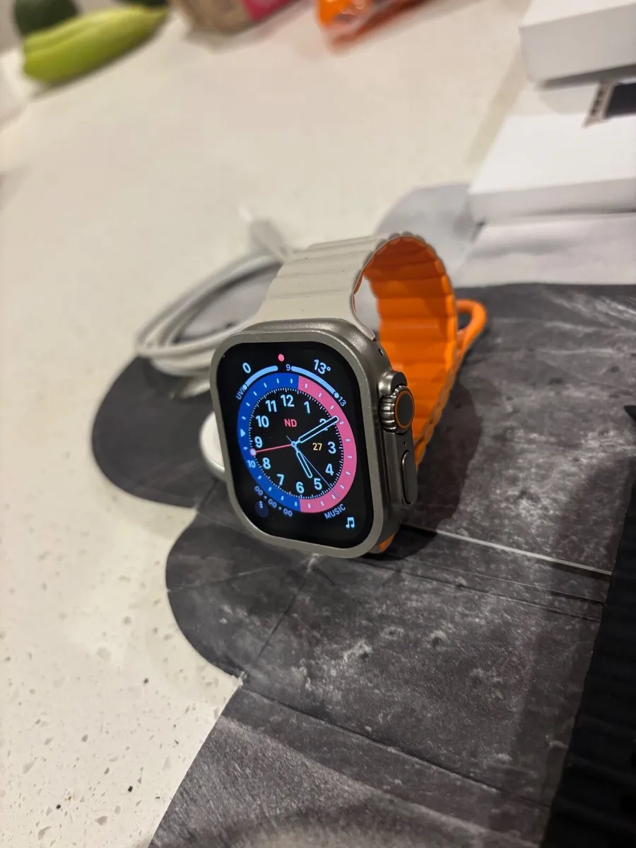 Apple Watch Ultra 2 - 4 EXTRA STRAP & SCREEN GUARD - Image 3