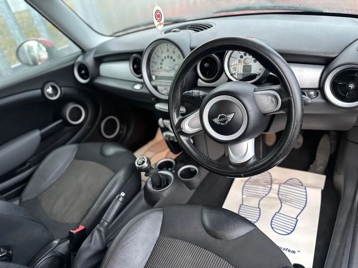 Mini Cooper 2010 1.6 diesel. New nct 05/26 - Image 2