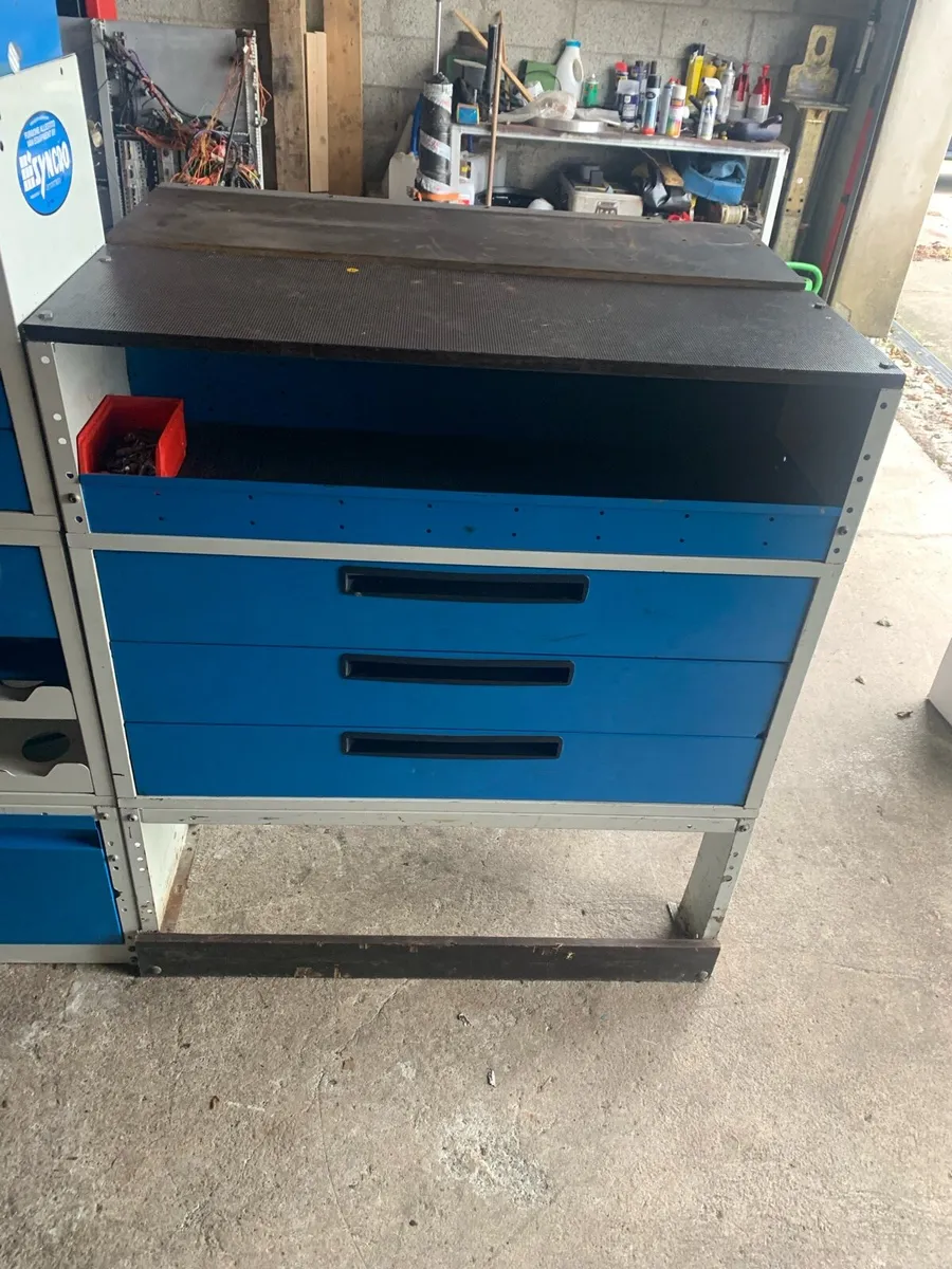 4 van shelving units - Image 1