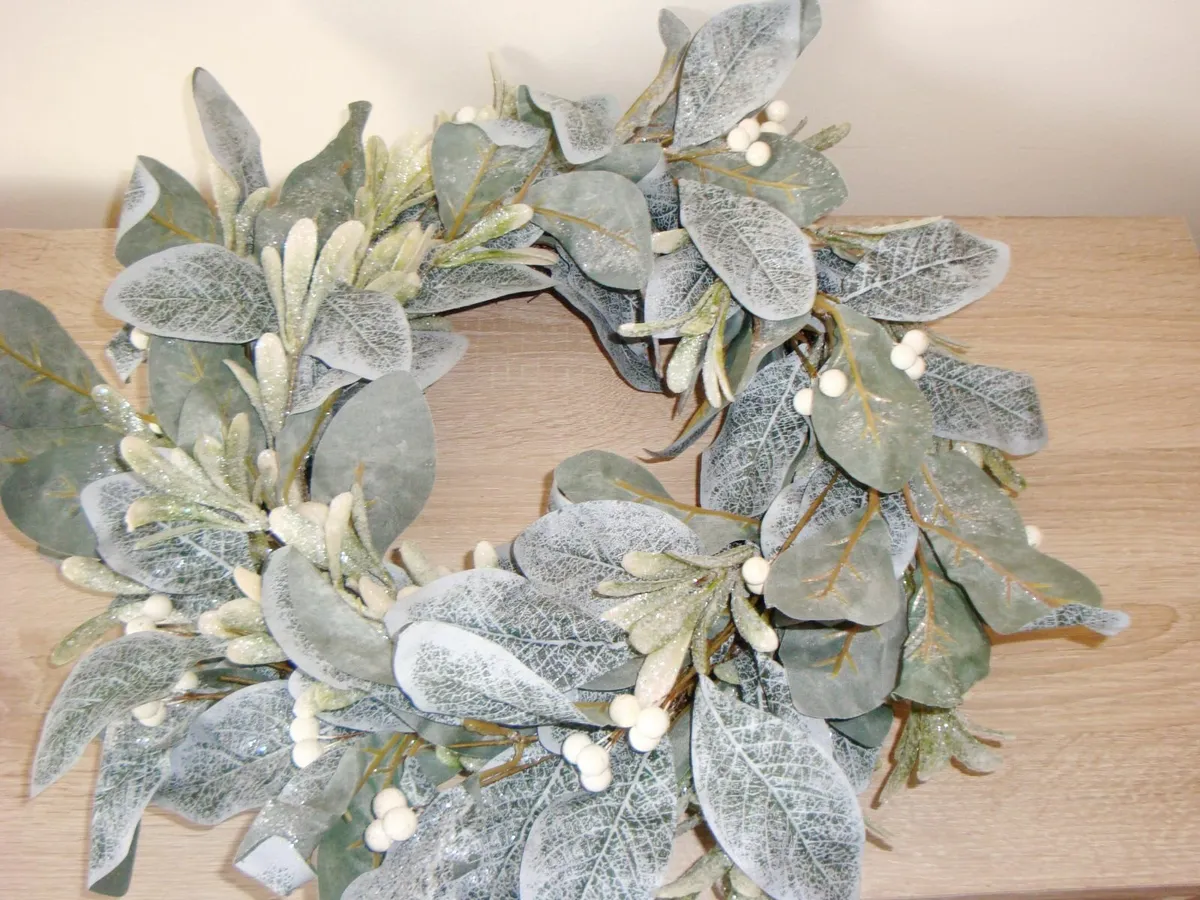 Frosted wreath 50cm Christmas- NEW - Image 3