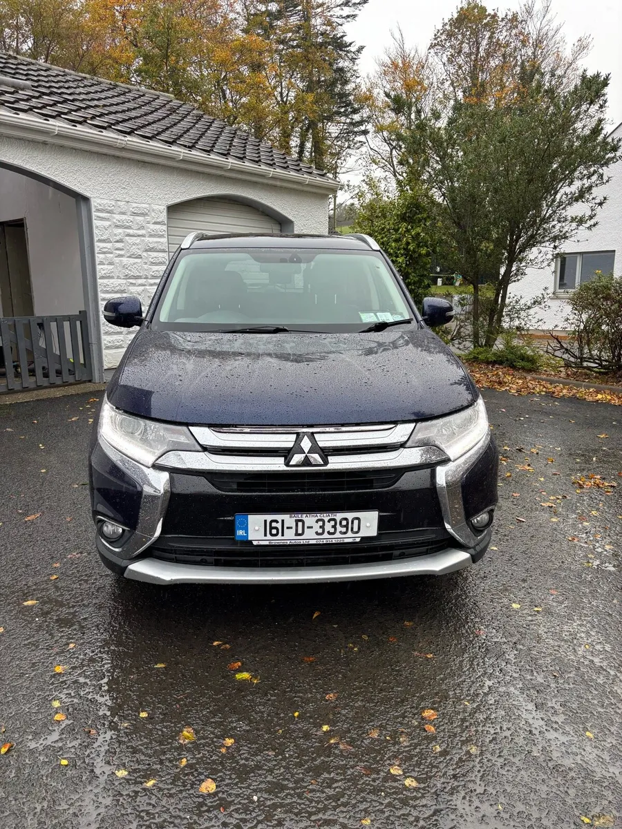 2016 Mitsubishi Outlander 2.2D 4WD 7 Seater - Image 3