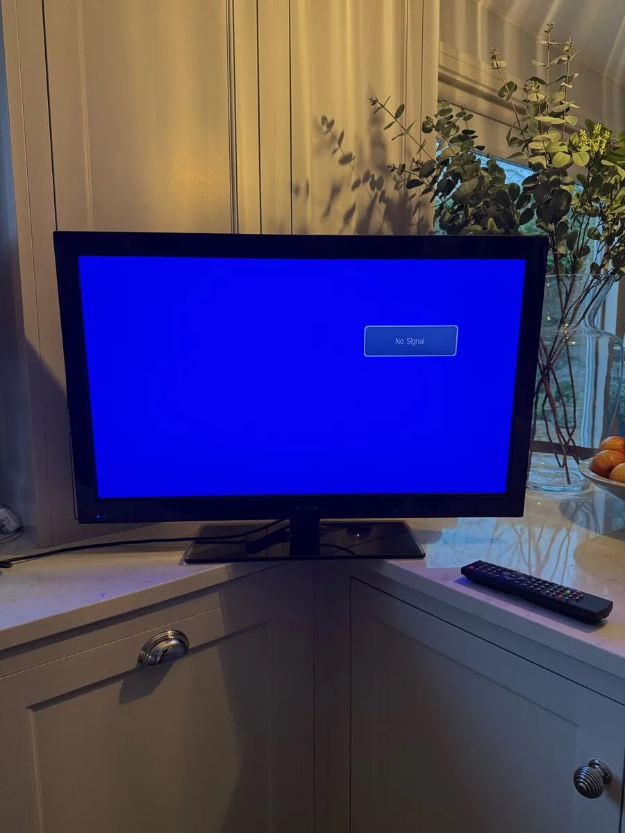 TV - Image 2