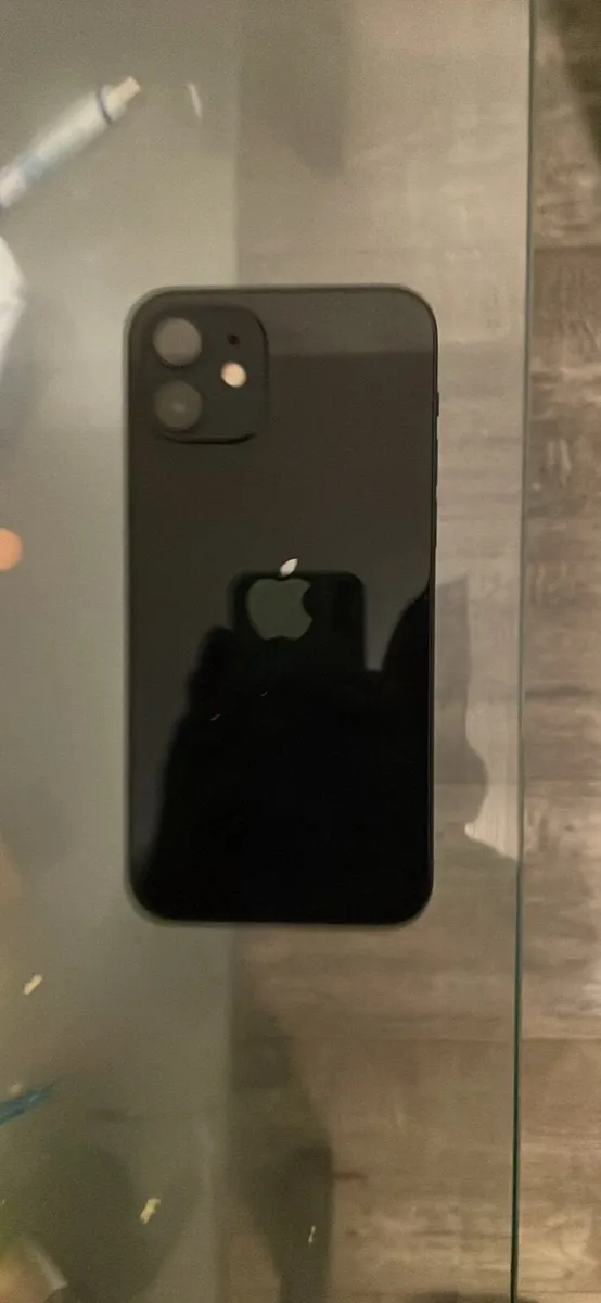 iPhone 12 64GB - Image 1