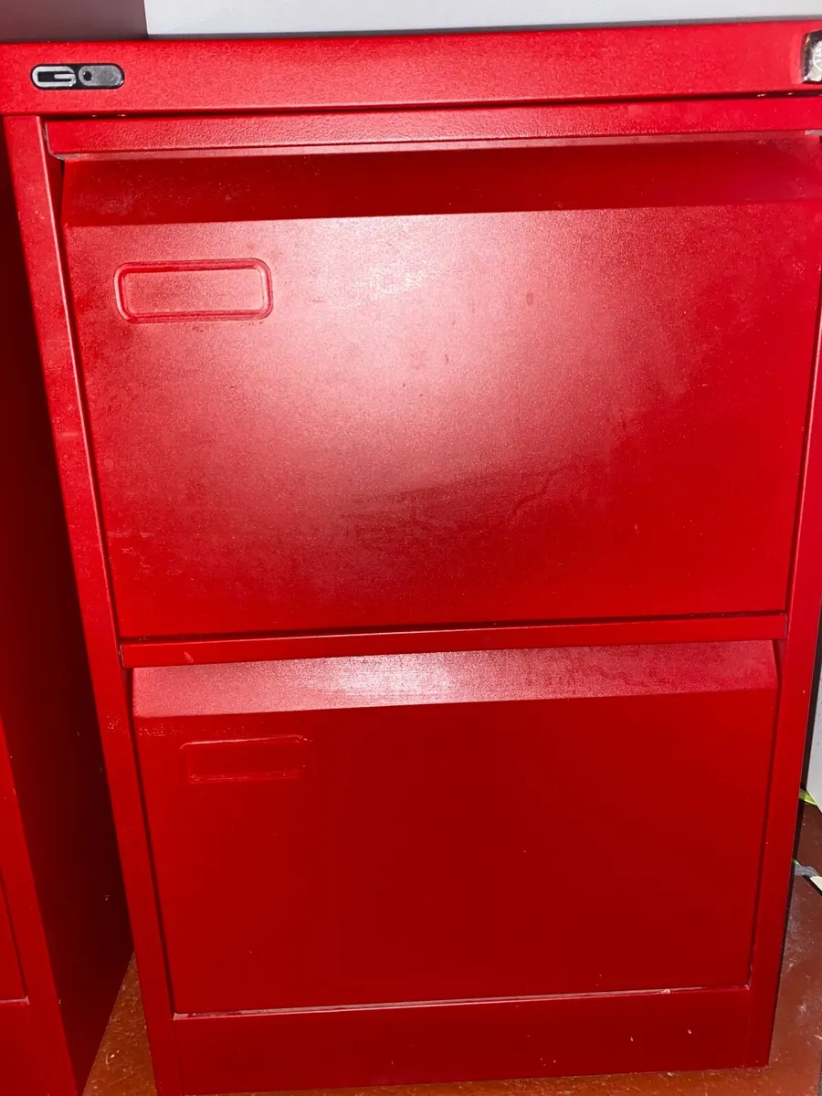 Filing cabinet