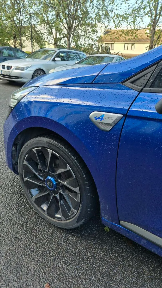 Renault Clio - Image 2