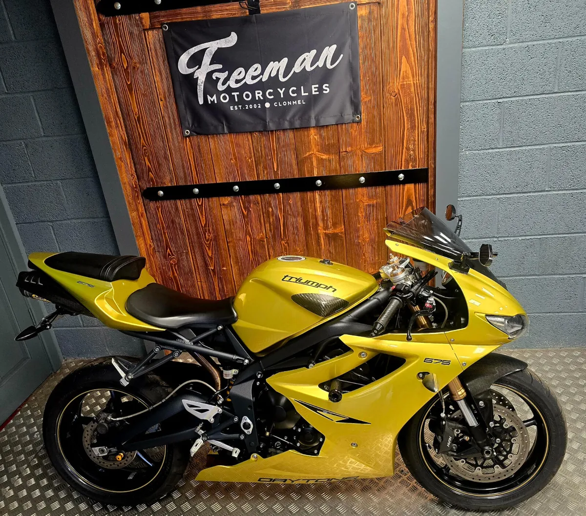 2012 Triumph 675 Daytona - Image 1