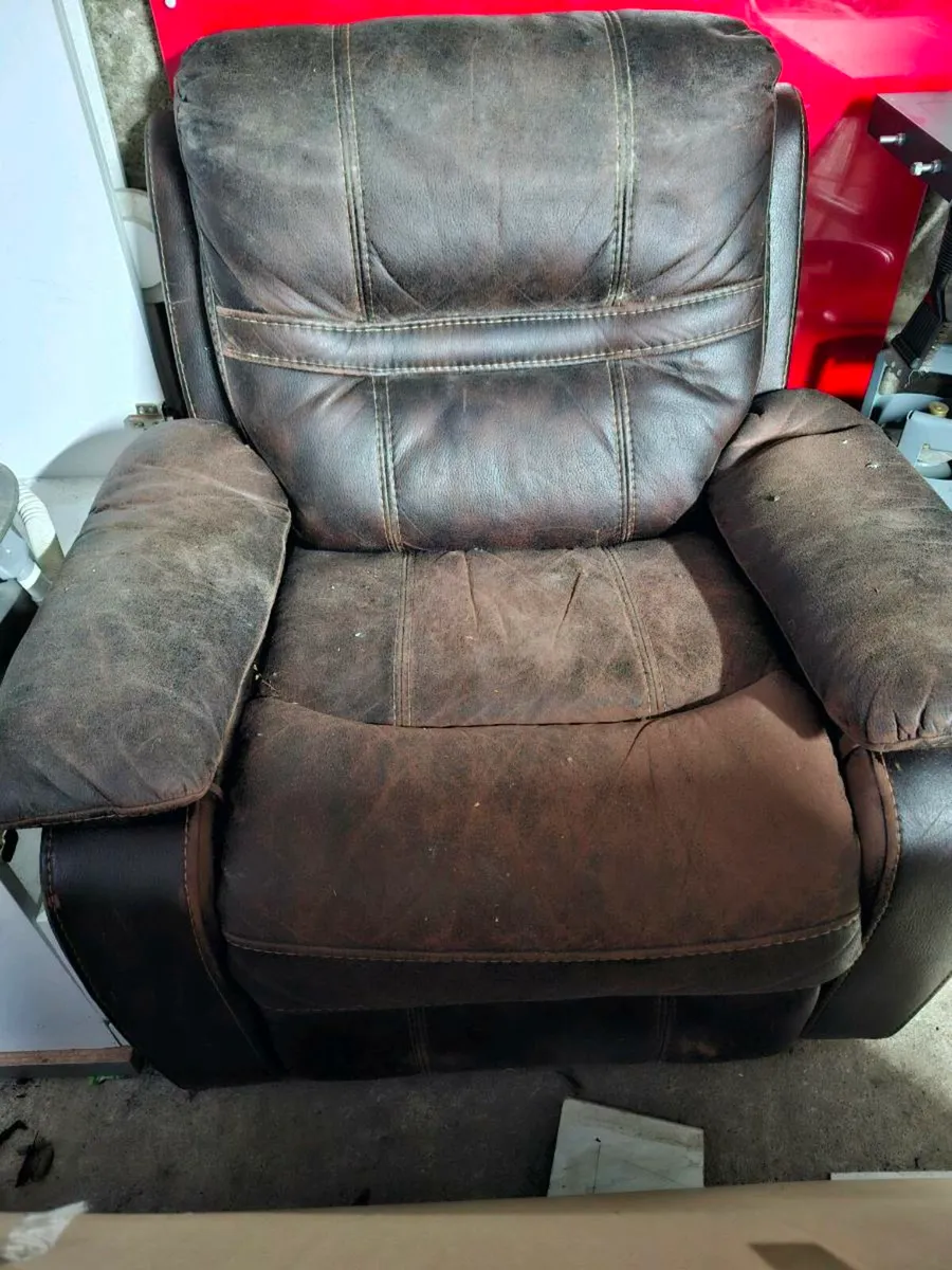 Couch - Image 3