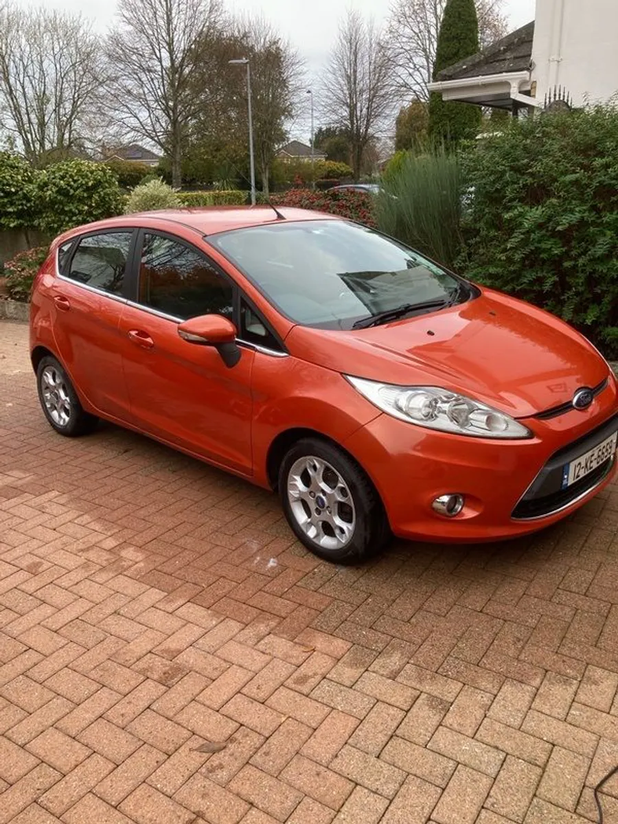 2012 Ford Fiesta - Image 1