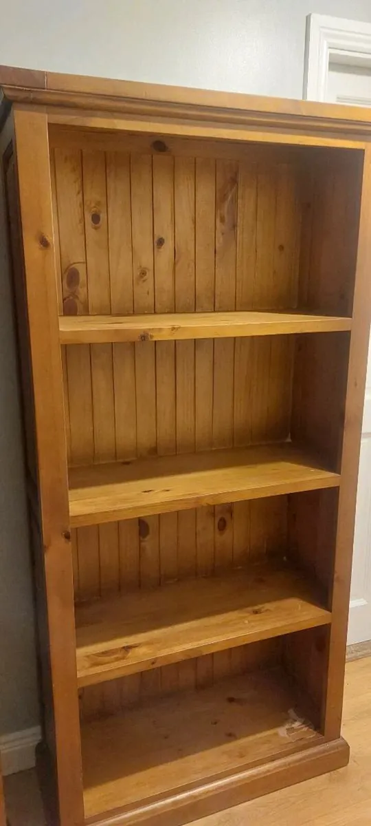 Bookshelf/Toyshelf - Image 1