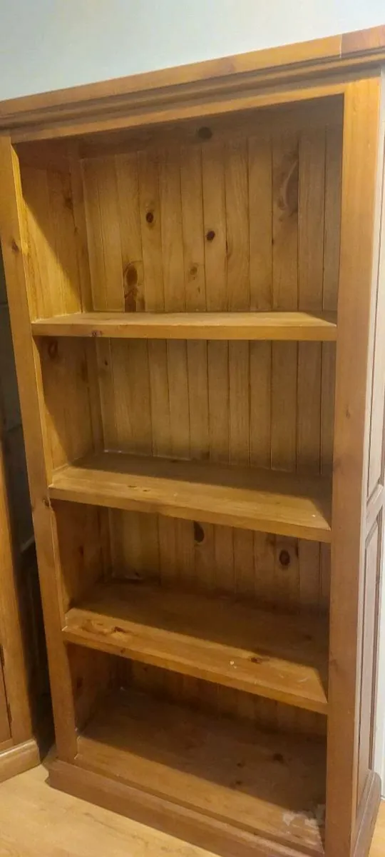 Bookshelf/Toyshelf - Image 2
