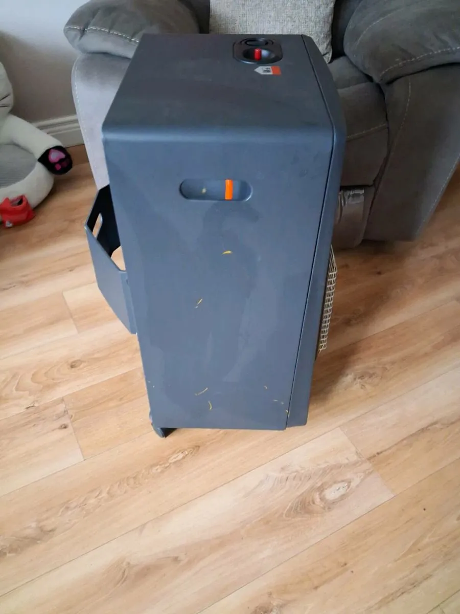 Gas heater - Image 2