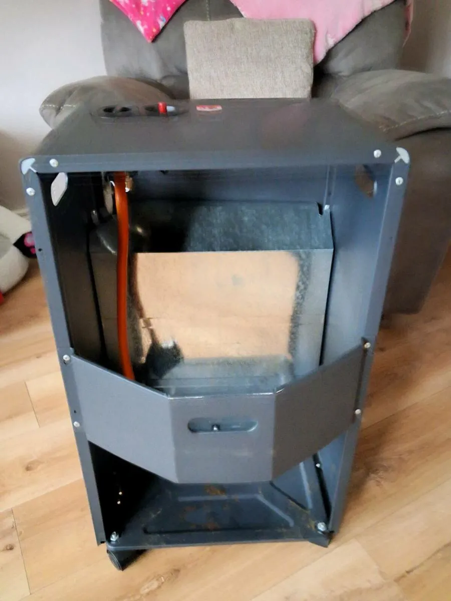 Gas heater - Image 3