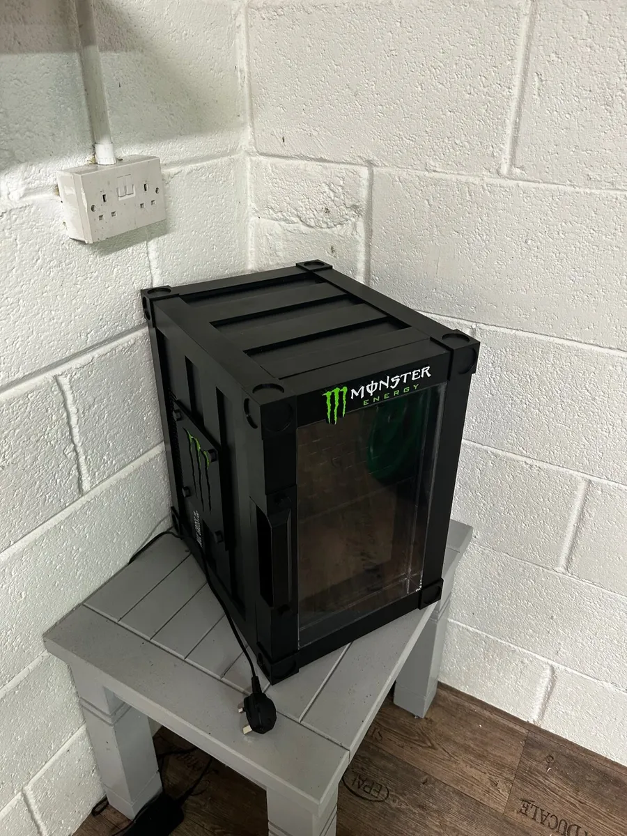 Mini fridge - Image 3