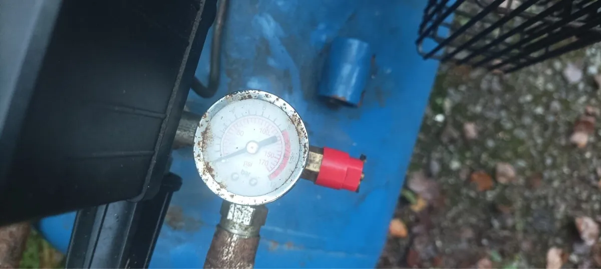 Belt driven compressor - Image 3