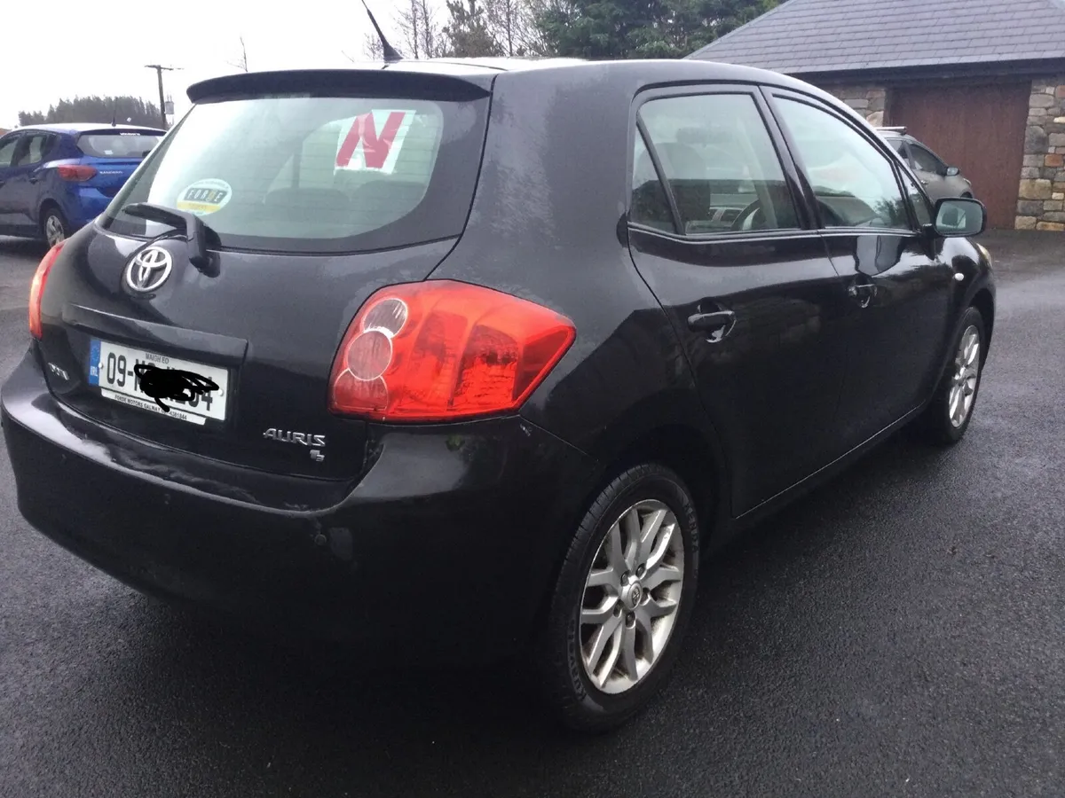 Toyota Auris - Image 4