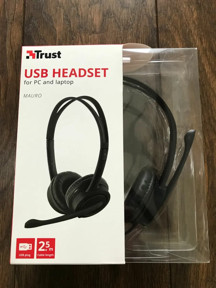 USB Headphones - Image 2