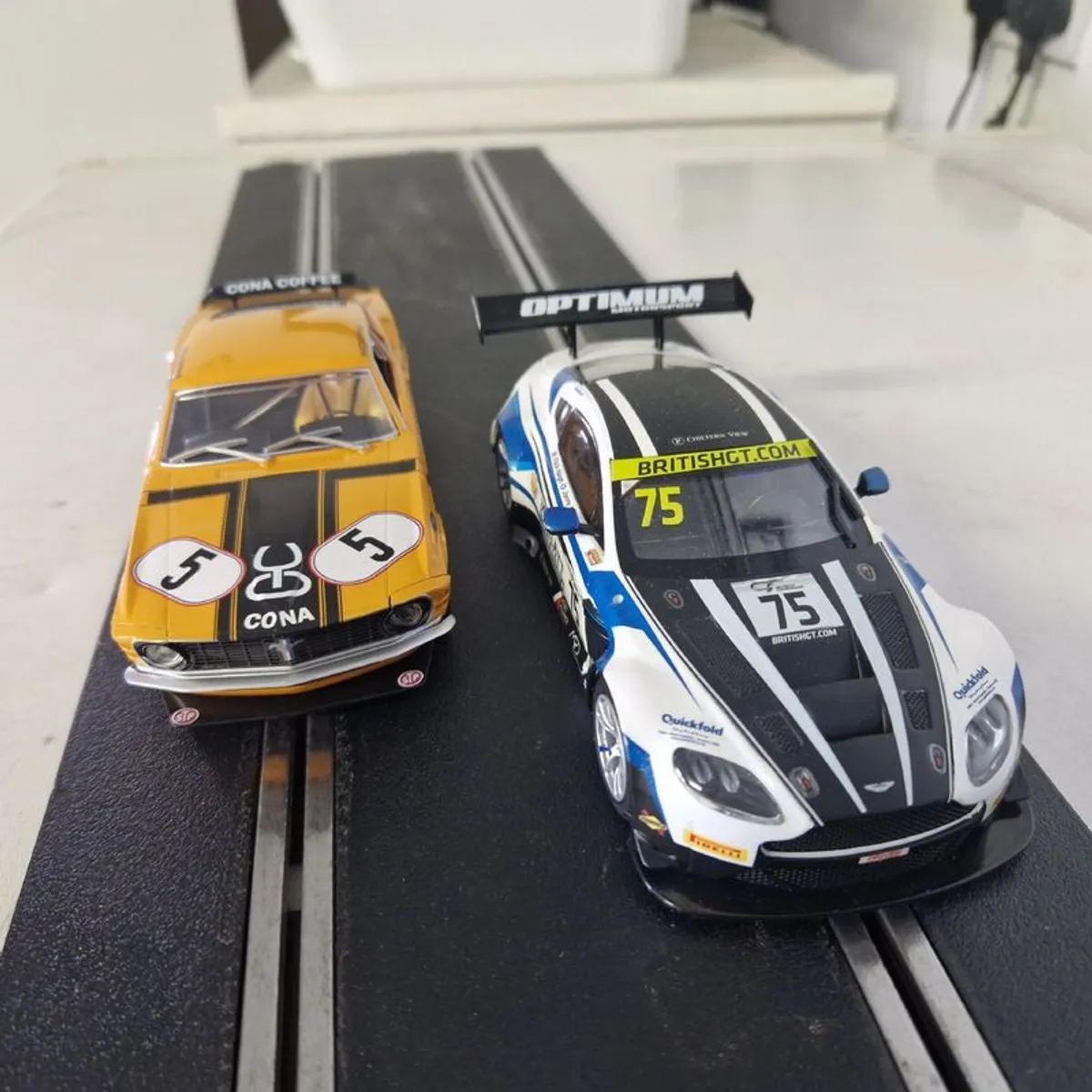 Scalextric Elite Raceway Set - Image 4