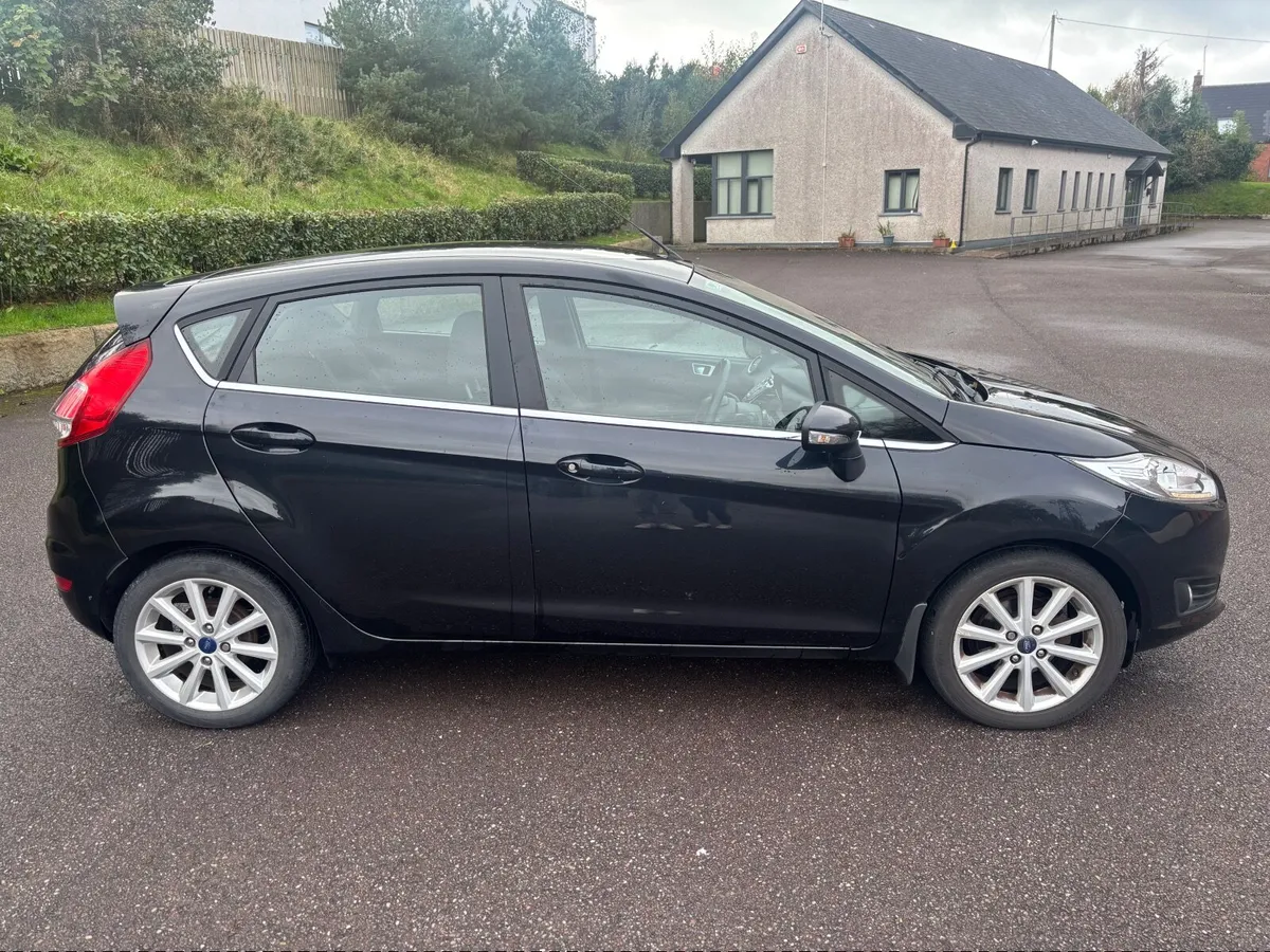Ford Fiesta 2016 - Image 3