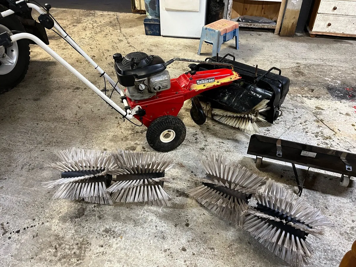Tielburger yard sweeper - Image 1
