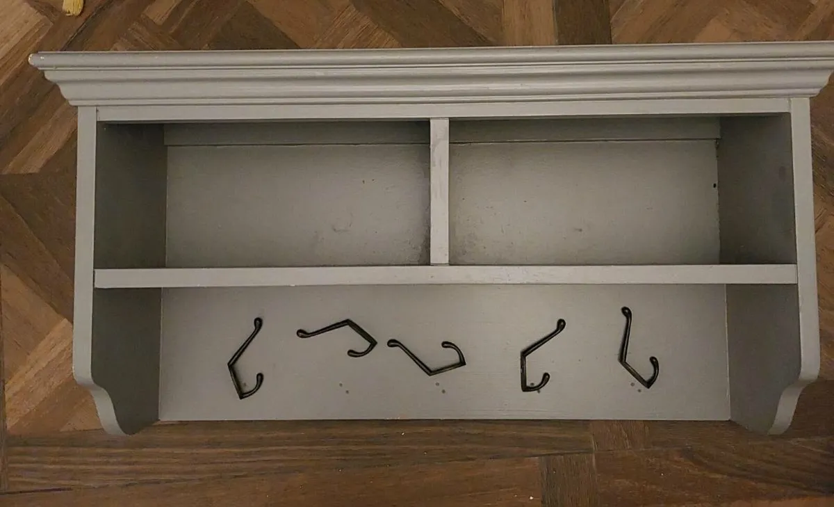 Coat Hanger/Storage - Image 2