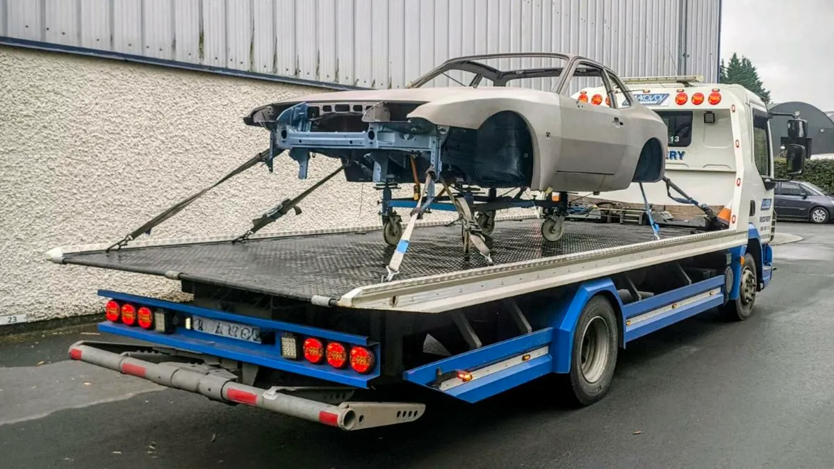 Vintage/Classic car Recovery & Transport - Image 1