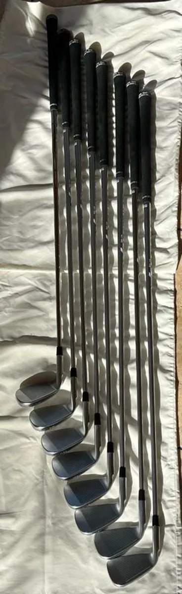 Ping I230 Irons - Image 2