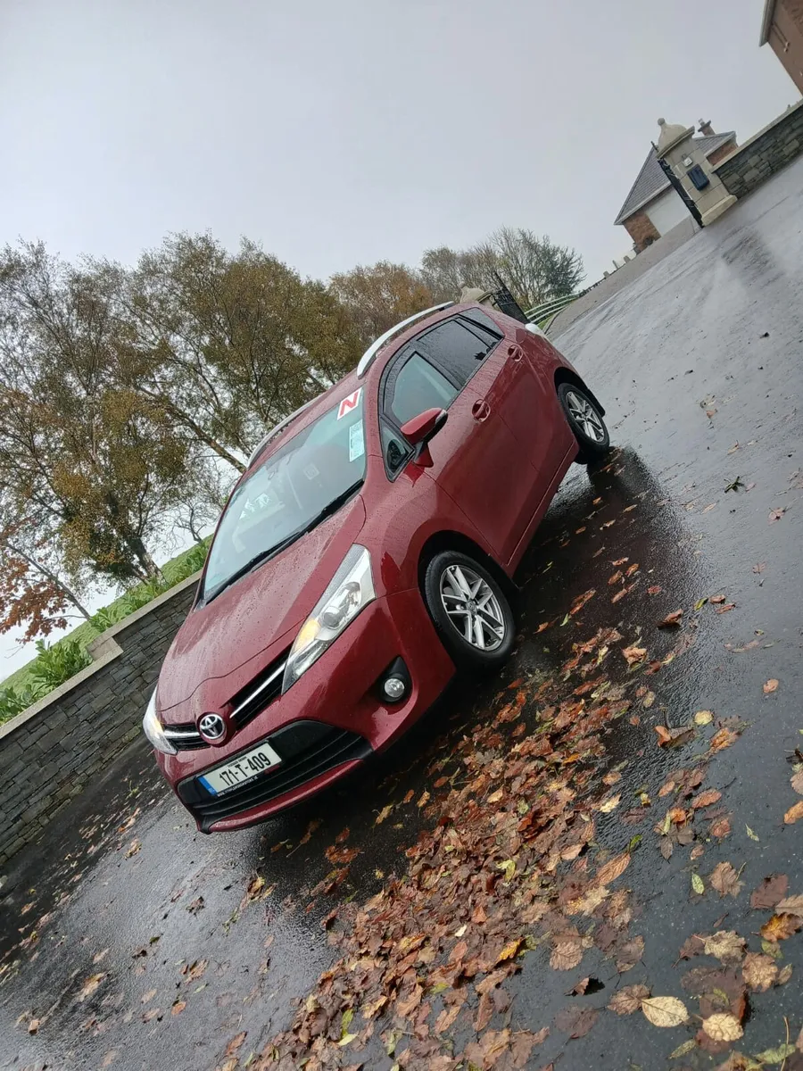 171 Toyota Corolla verso 1.6 D4D NCT/TAX mint - Image 3