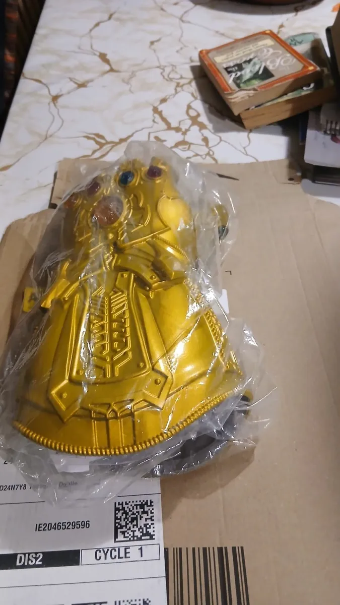 Thanos infinity gauntlet - Image 3