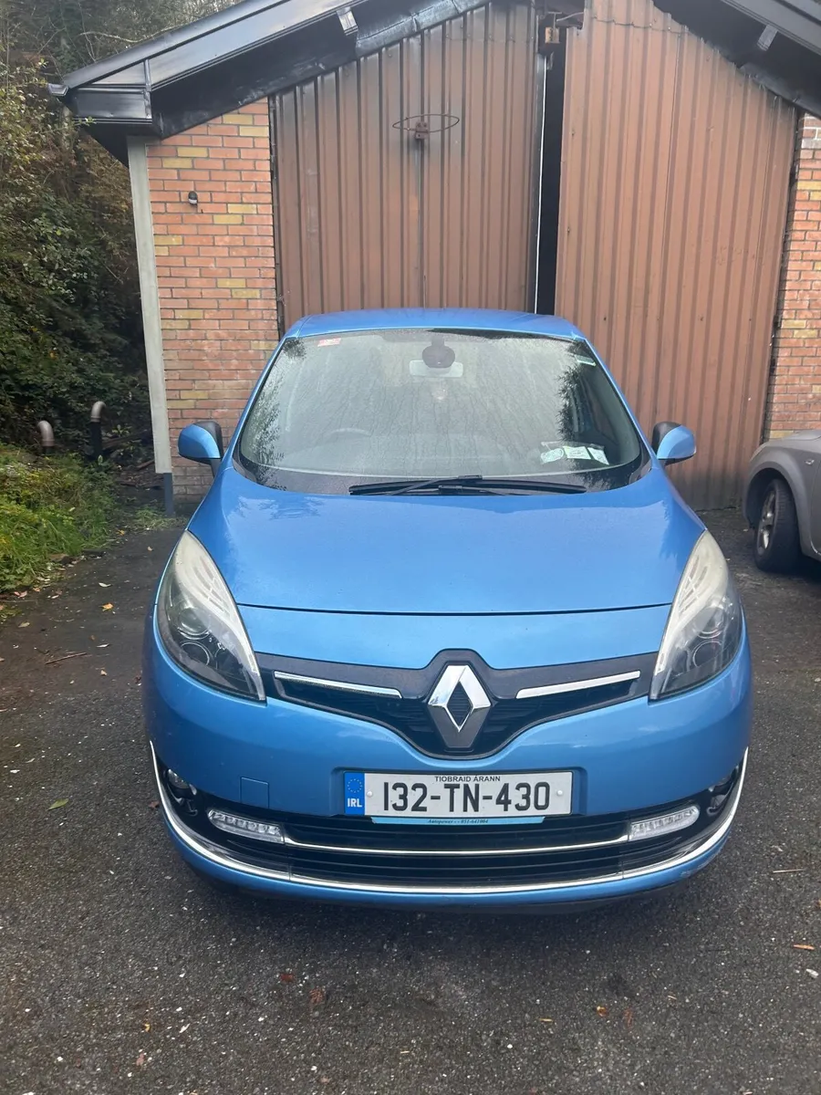 Renault Grand Scenic 2013 - Image 1