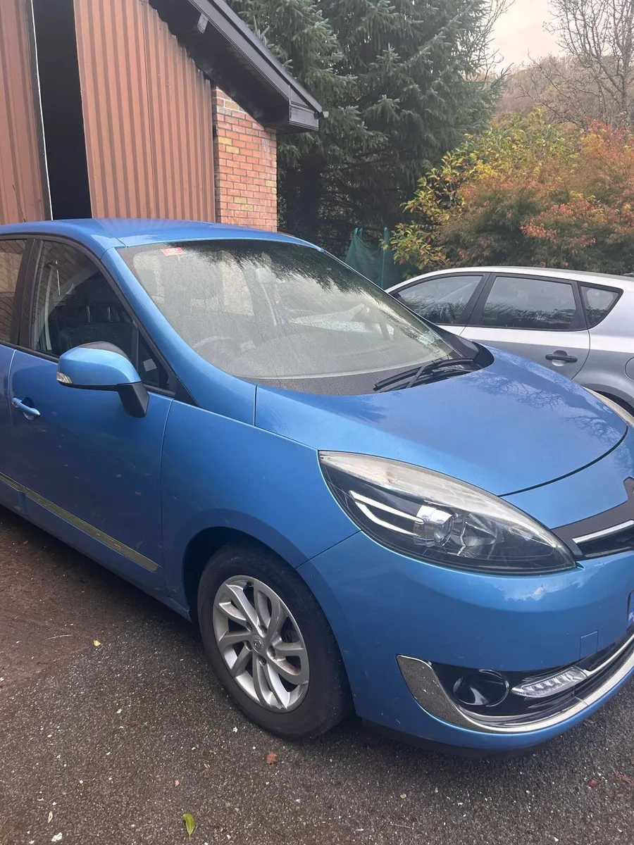 Renault Grand Scenic 2013 - Image 4