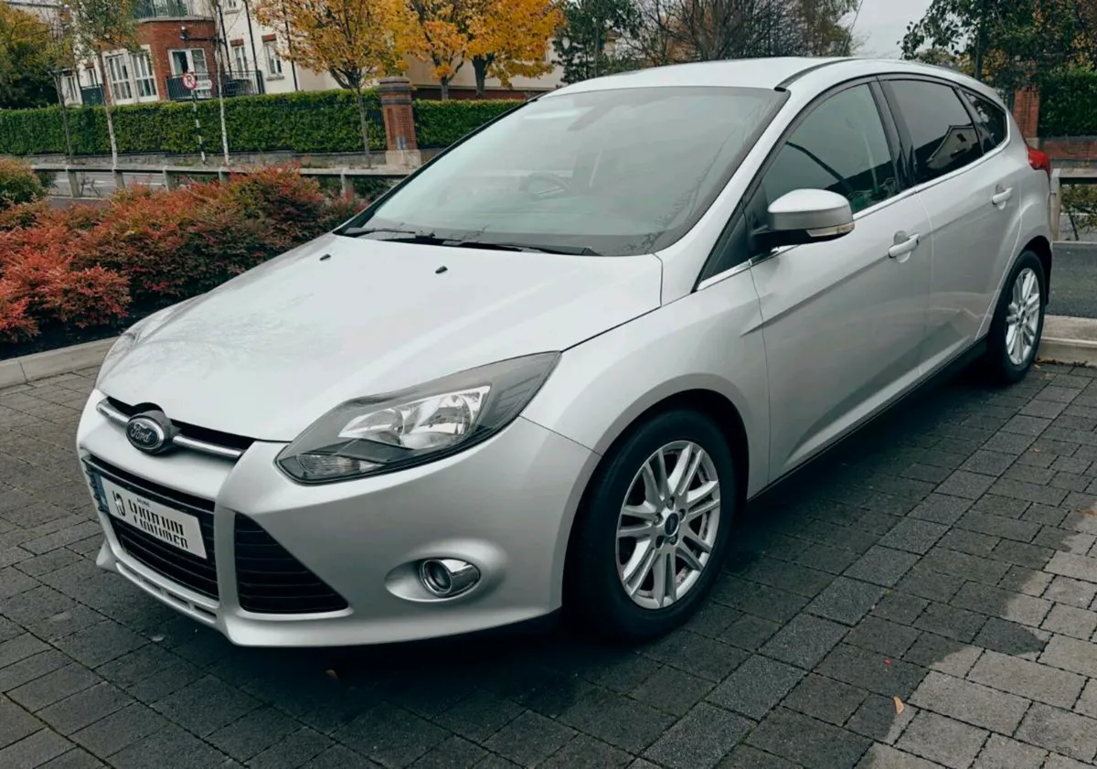 Ford Focus Titanium 1.6 Diesel 2012, Silver - Image 2