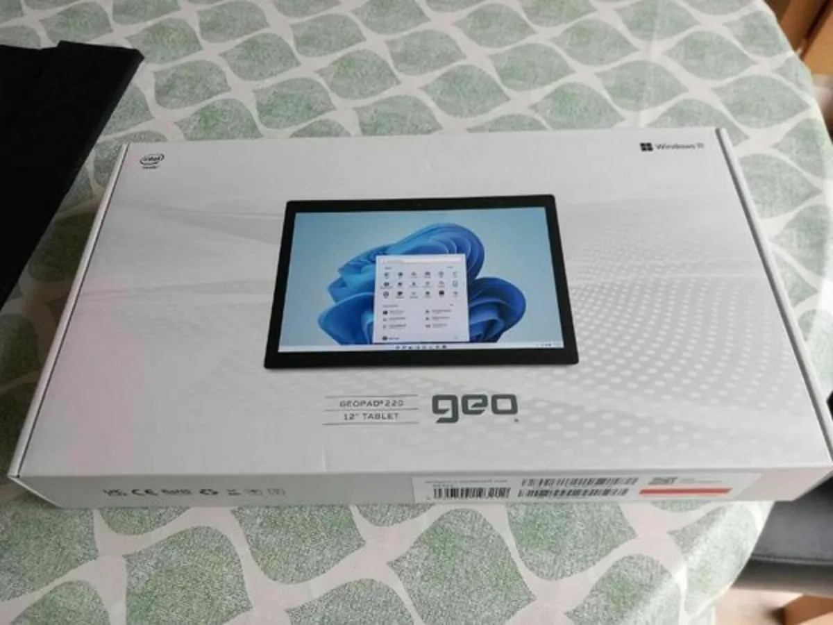 GeoPad 220 2-in-1 Tablet. Brand new - Image 1