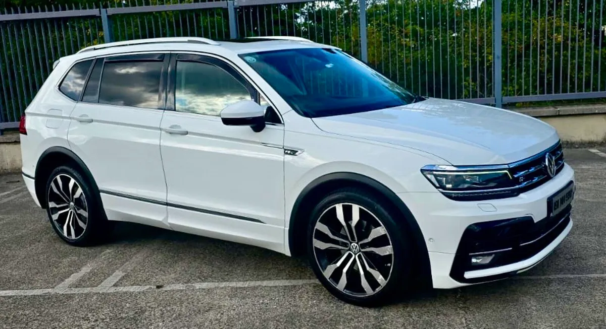 Volkswagen Tiguan Allspace R-Line - Image 1