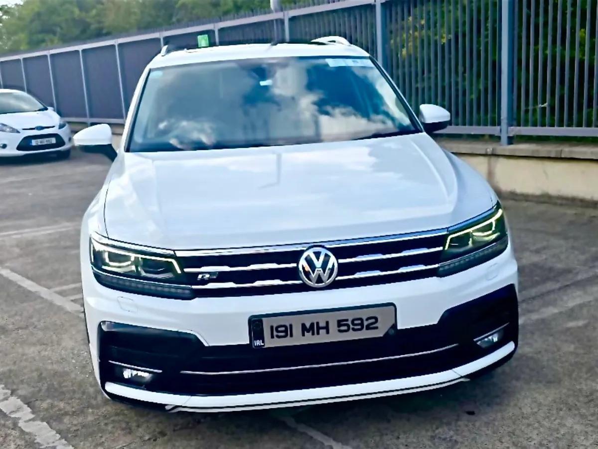 Volkswagen Tiguan Allspace R-Line - Image 2