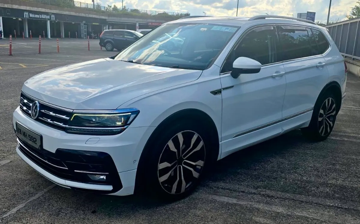 Volkswagen Tiguan Allspace R-Line - Image 3